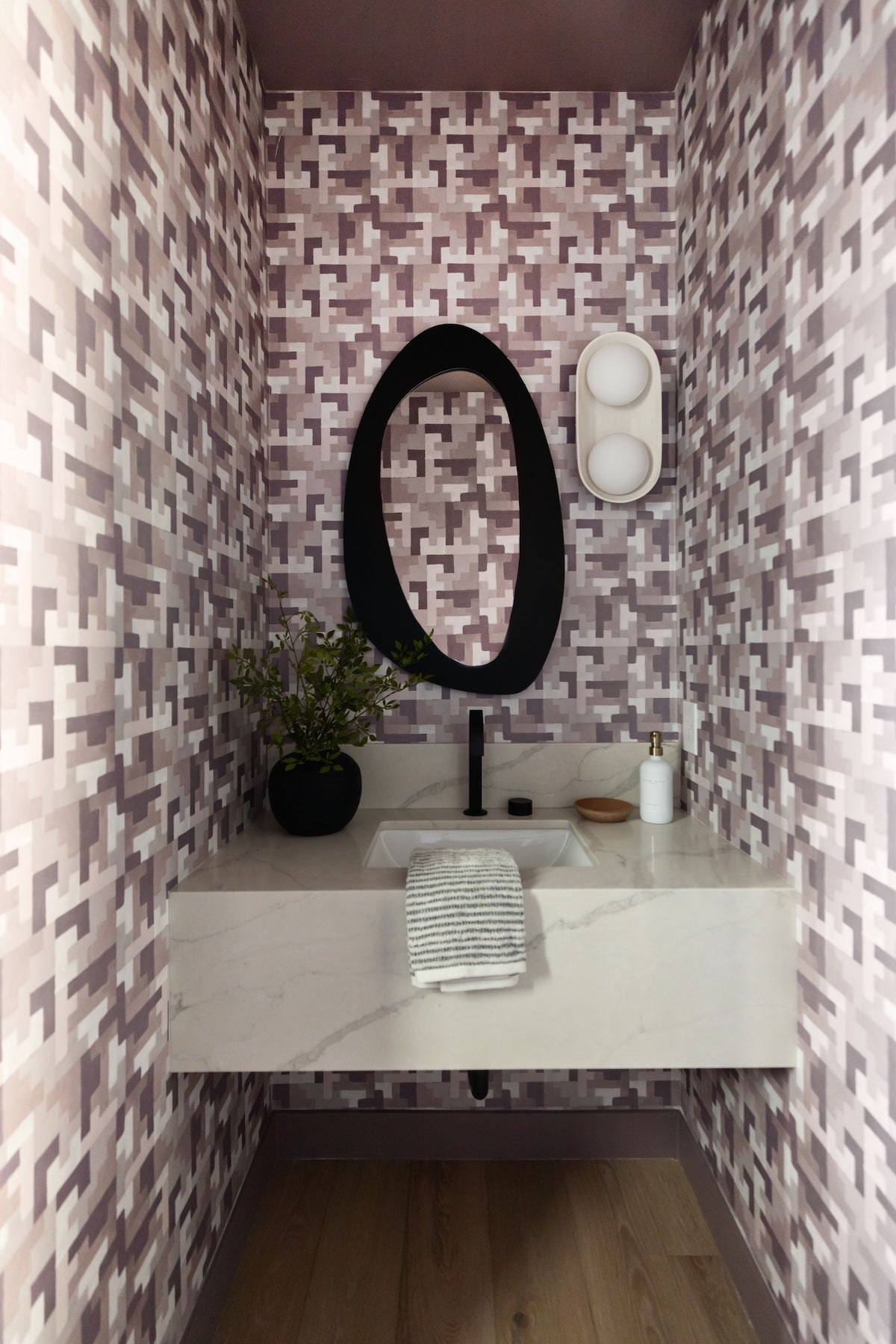 Little Steps Wallcovering